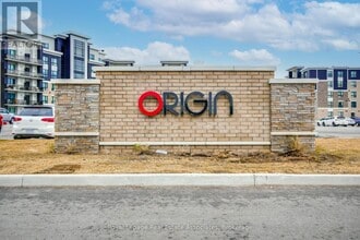 Building Photo - 650 Sauve St