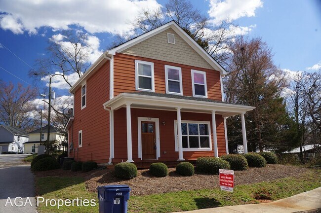 Building Photo - 3 br, 3 bath House - 136 Herman Street, Un...