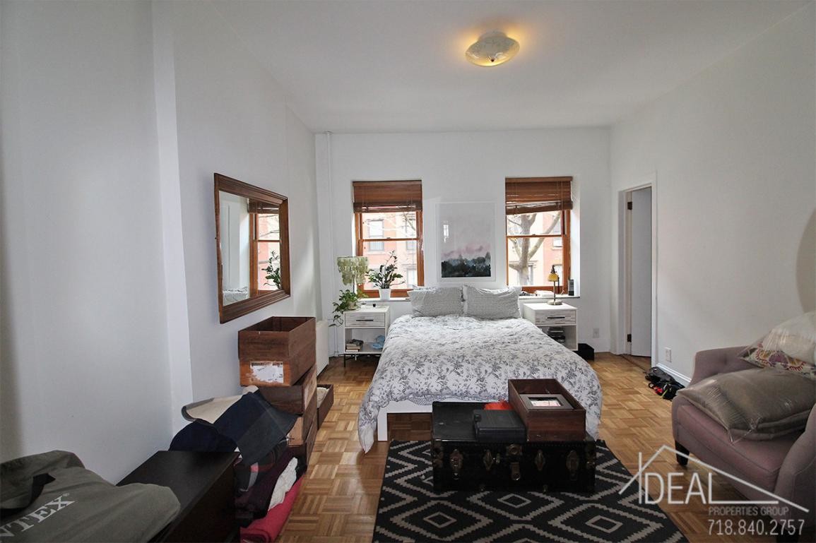 Foto principal - 494 Henry St