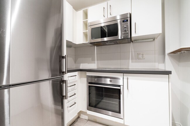 Photo du bâtiment - 54 Maitland St