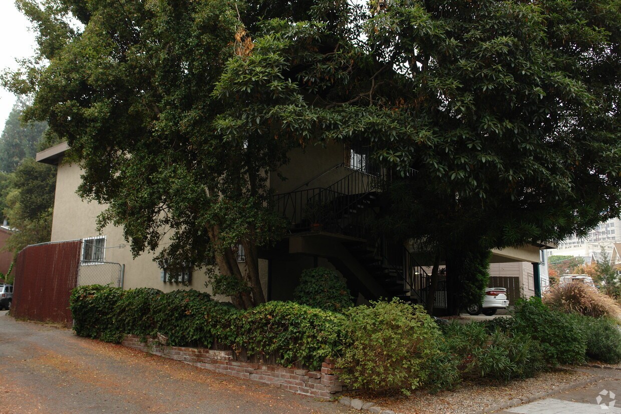 Building Photo - 3069 Richmond Blvd