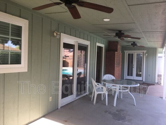 Foto del edificio - 3311 W Pryor Ave