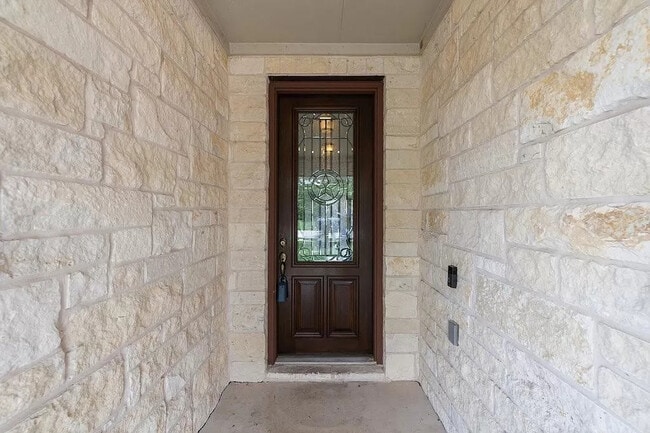 Foto del edificio - Room in House on Calla Lily Boulevard