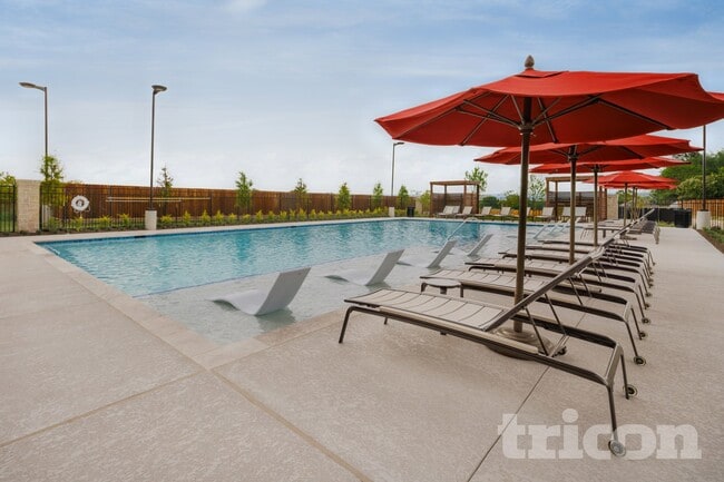 Interior Photo - Tricon Saginaw