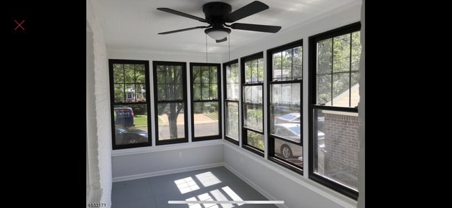 Sun room - 272 Delaware Ave
