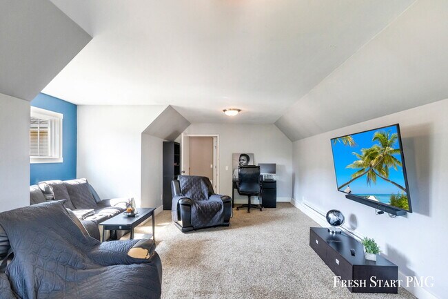 Building Photo - A Perfect Home for Gatherings & Everyday L...