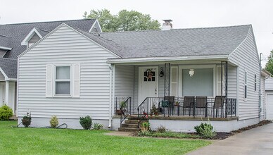 Building Photo - 2209 N Ball Ave