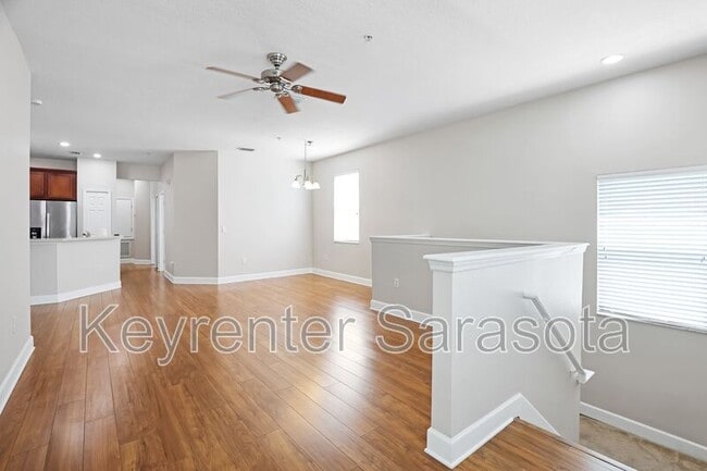 Building Photo - 8078 Moonstone Dr
