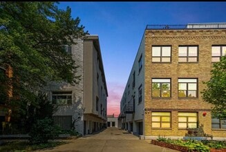 Building Photo - 2231 N Lister Ave