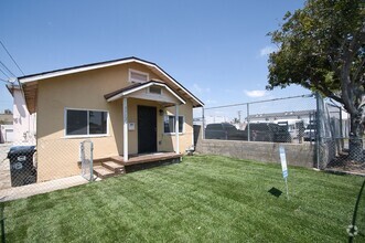Building Photo - 4713 W 159th St