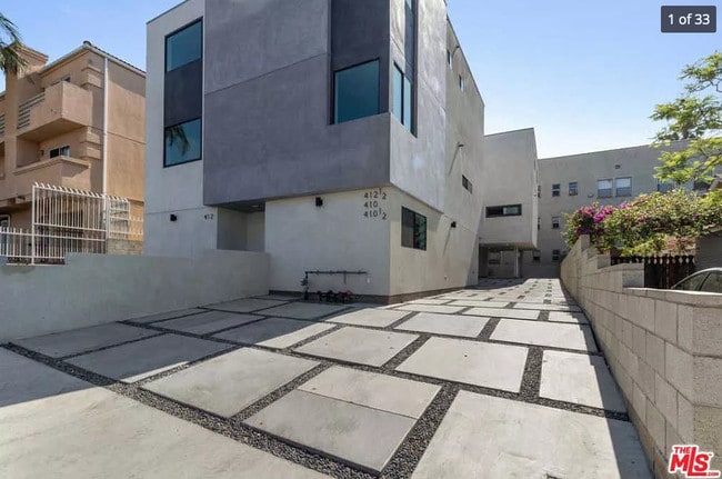 Building Photo - 412 N Ardmore Ave