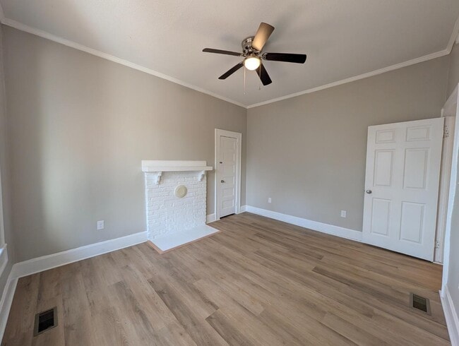 Foto del edificio - 1522 Buncombe Rd