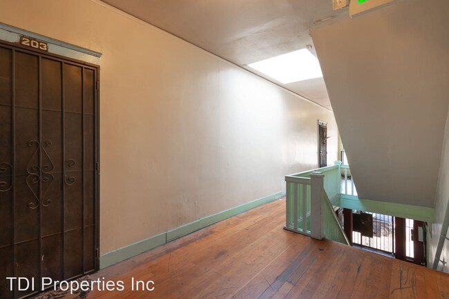 Building Photo - 4309 S Main St