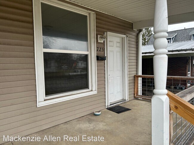 Building Photo - 3 br, 1 bath House - 725 N Morgan