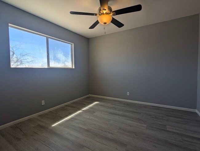 Building Photo - 2373 Oahu Ln
