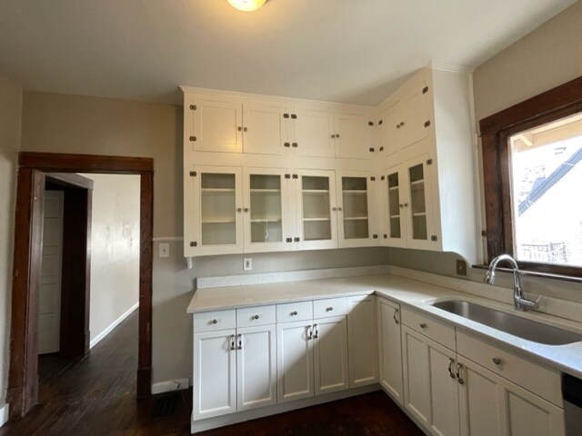 Building Photo - 740 E 800 S