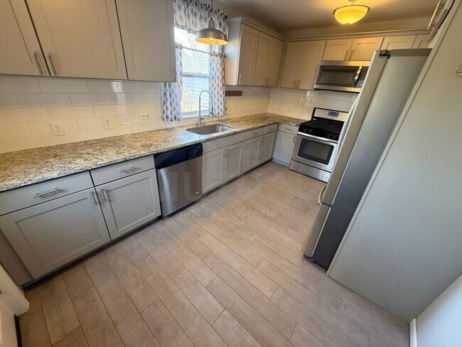 Foto del edificio - 389 Channing St