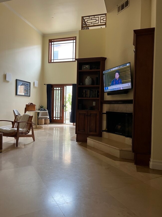 Foto del edificio - 1027 10th St