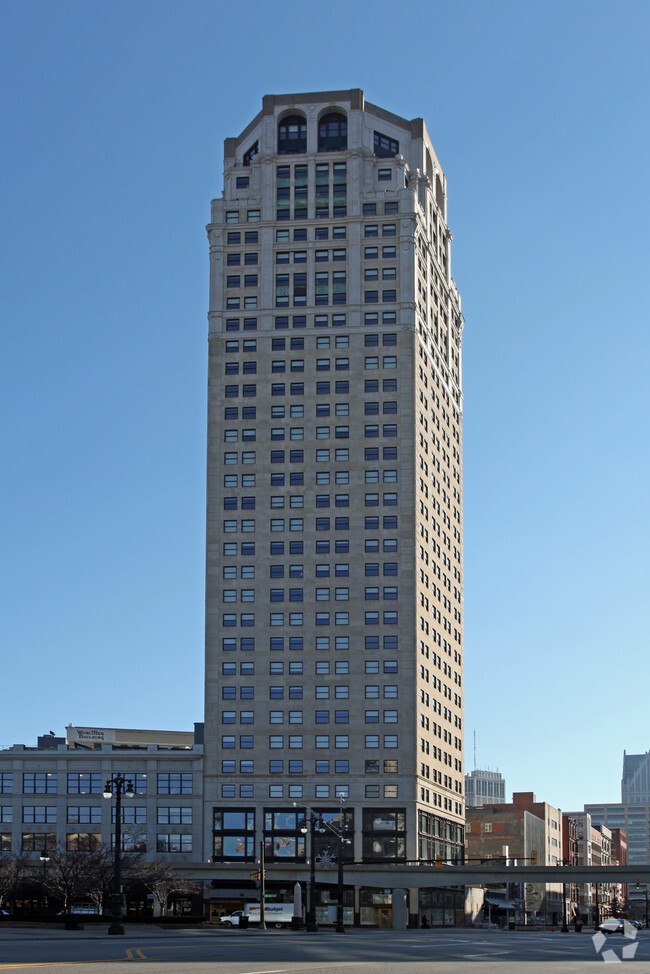 Broderick Tower Rentals - Detroit, Mi 