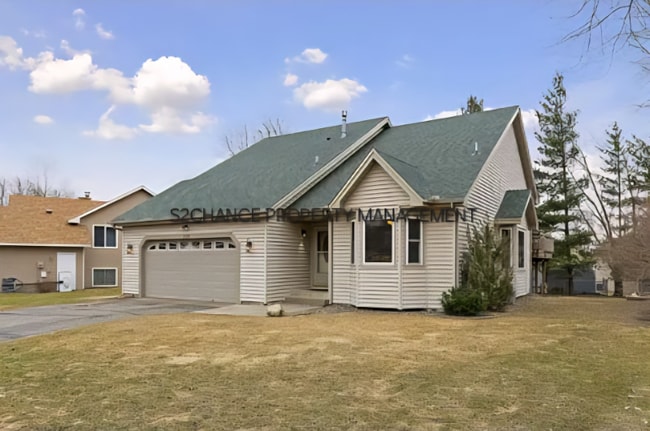 Building Photo - 228 126th Ave NW