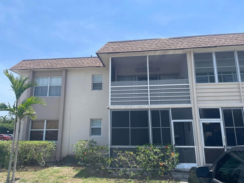 Photo - 506 Davis Road Unit 70