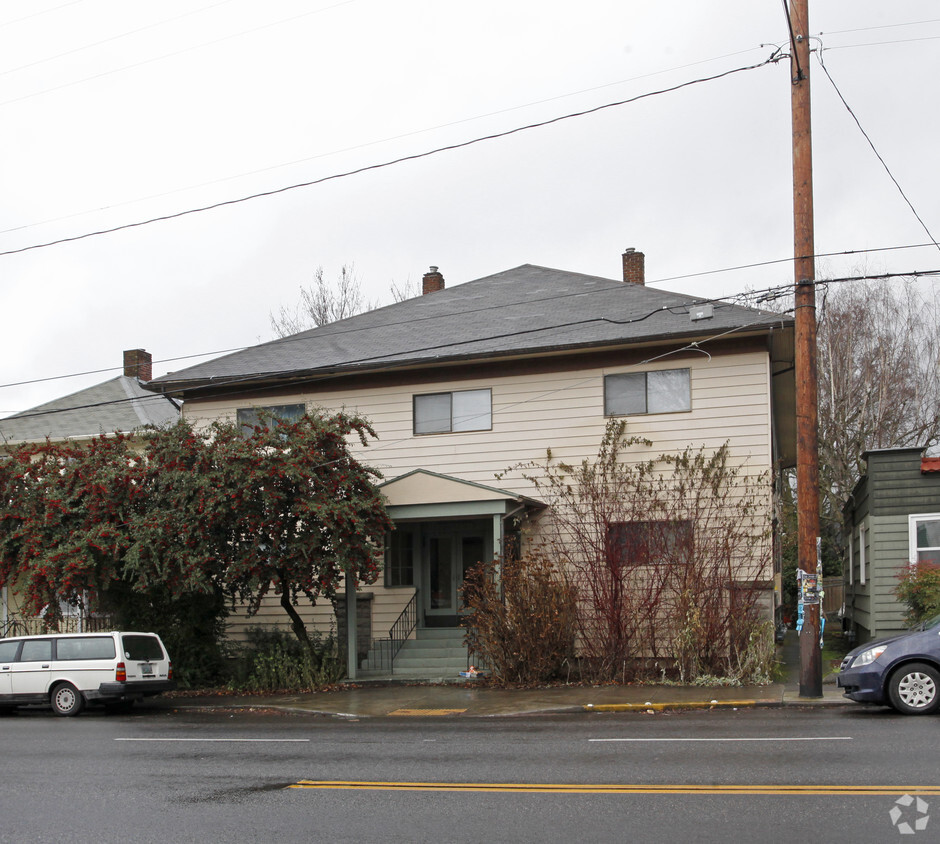 Primary Photo - 2311-2317 SE Hawthorne Blvd