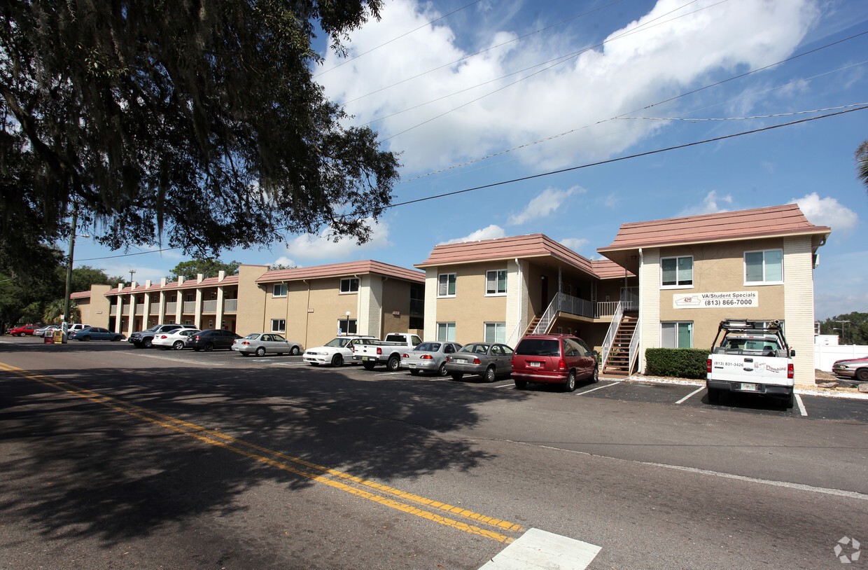 Primary Photo - 42nd Street Apartments