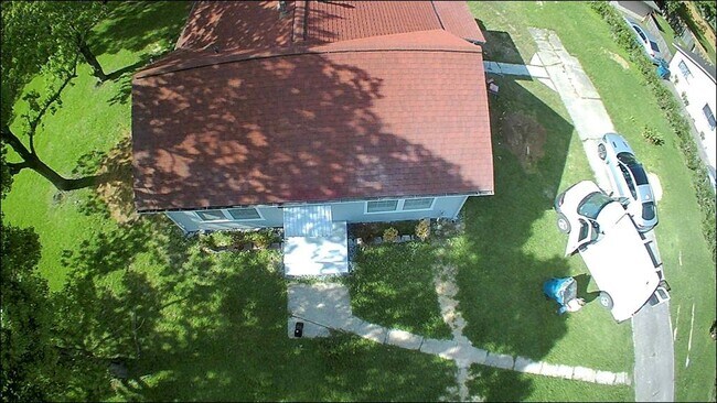 Foto del edificio - 909 Ave F
