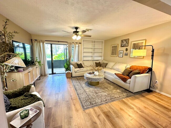 Building Photo - 13509 S Indian River Dr