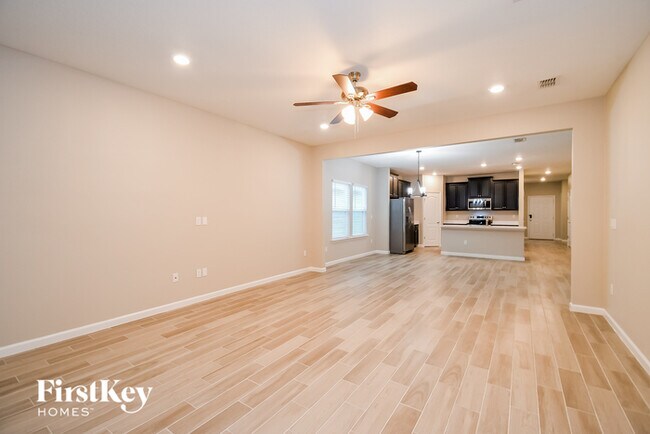 Building Photo - 6889 Longleaf Branch Dr