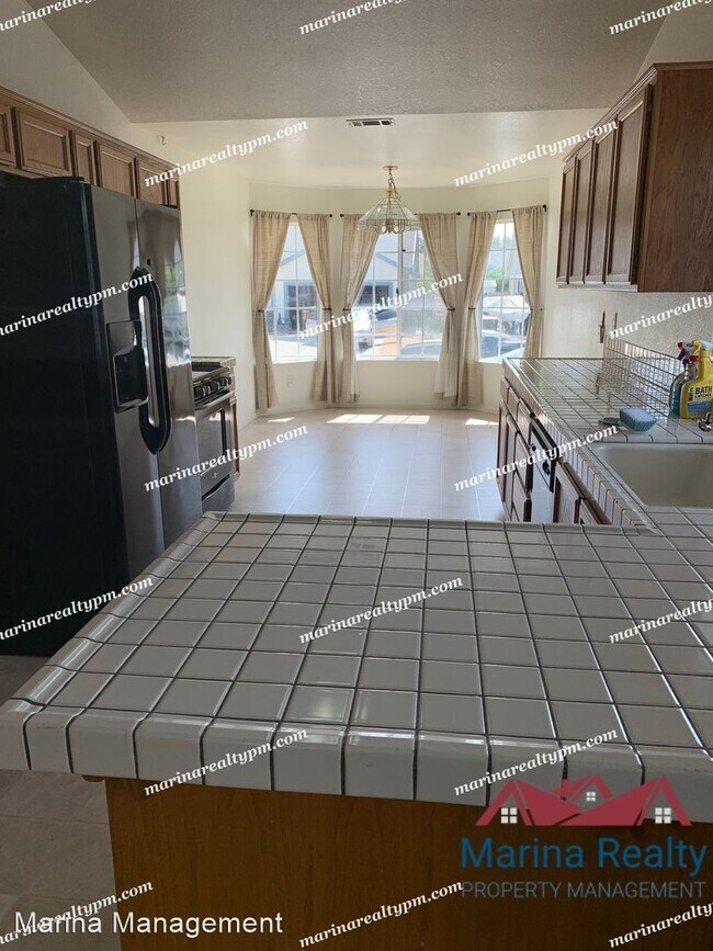 Foto del edificio - 3 br, 2 bath House - 715 Madonna Drive
