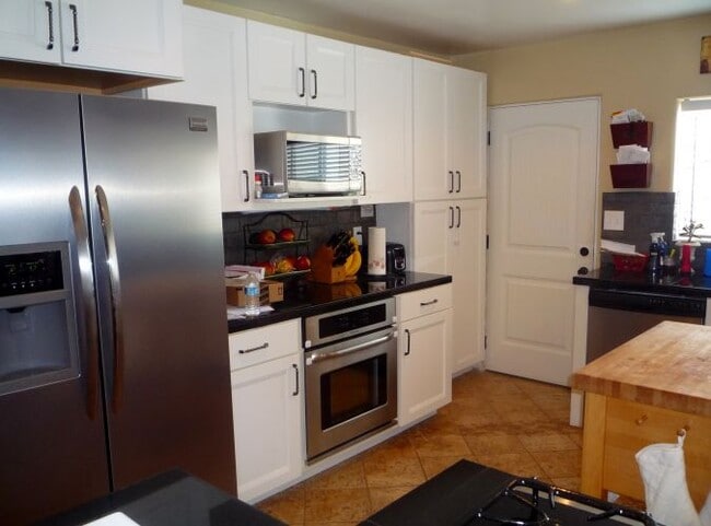 Foto del edificio - 338 N Grant St