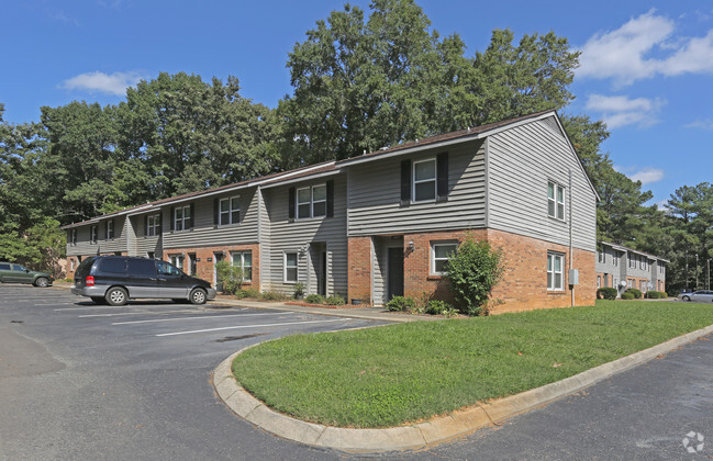 Village Square Apartments Apartments - Monroe, NC | Apartments.com