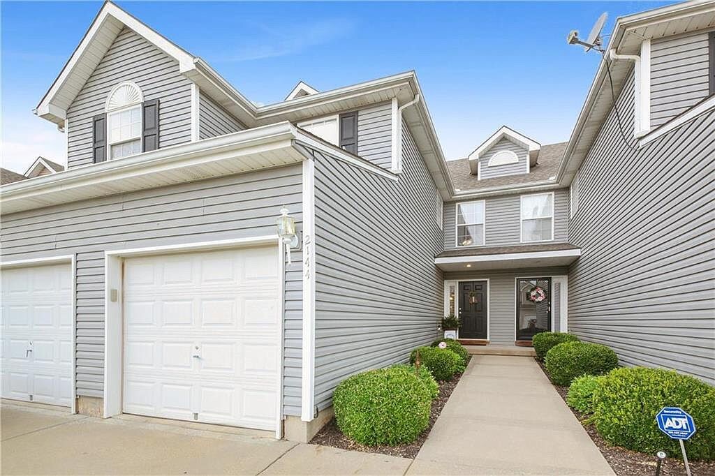 Foto principal - 2144 SW Rambling Vine Rd