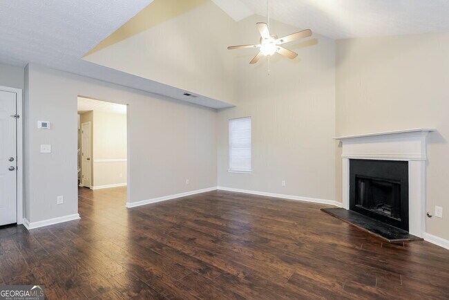 Building Photo - 2620 Virginia Cove