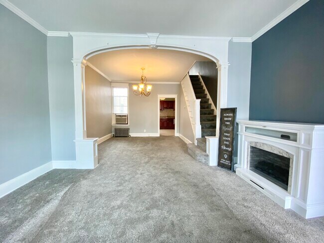 Foto del edificio - 2709 E Ontario St