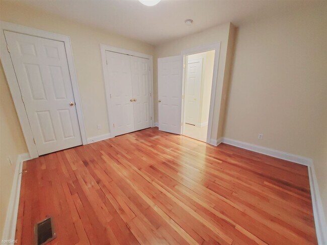 Foto del edificio - 2 br, 1 bath Condo - 15 Bible St Unit 1