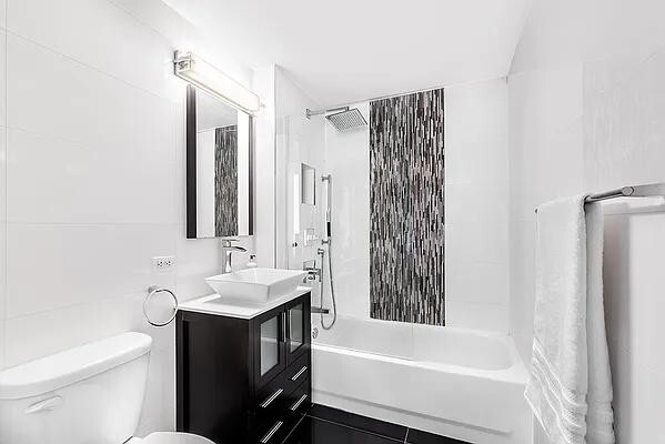 Building Photo - 520 West 23rd Street