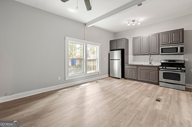 Building Photo - 3745 Feldwood Pl