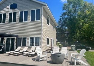 Building Photo - 50718 Lakeview Dr