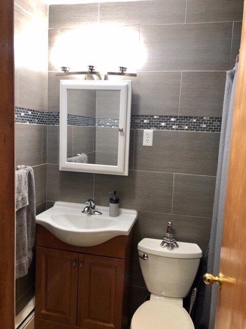 Foto principal - 2342 Lodovick Ave
