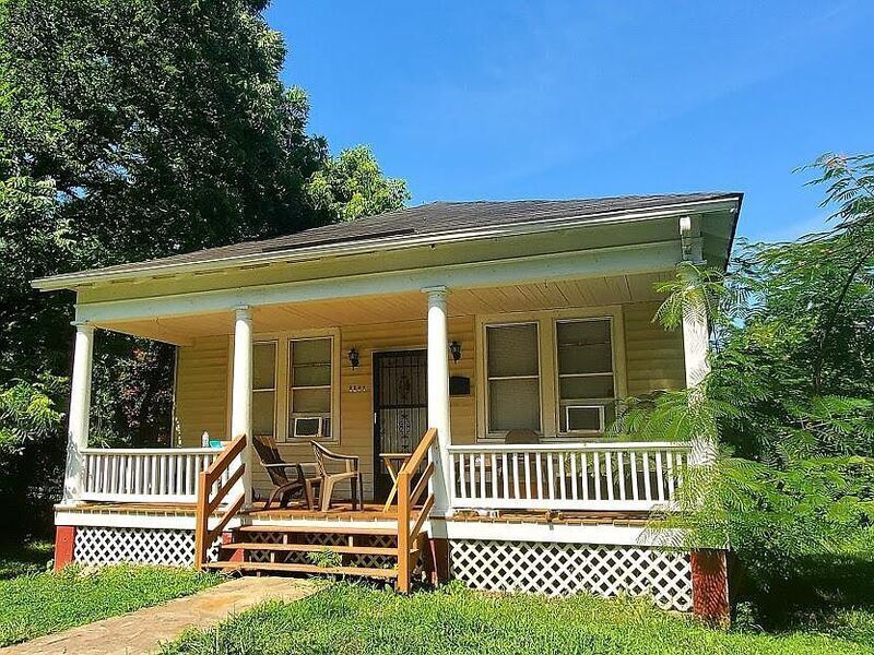 Primary Photo - 5205 Waverly Ave
