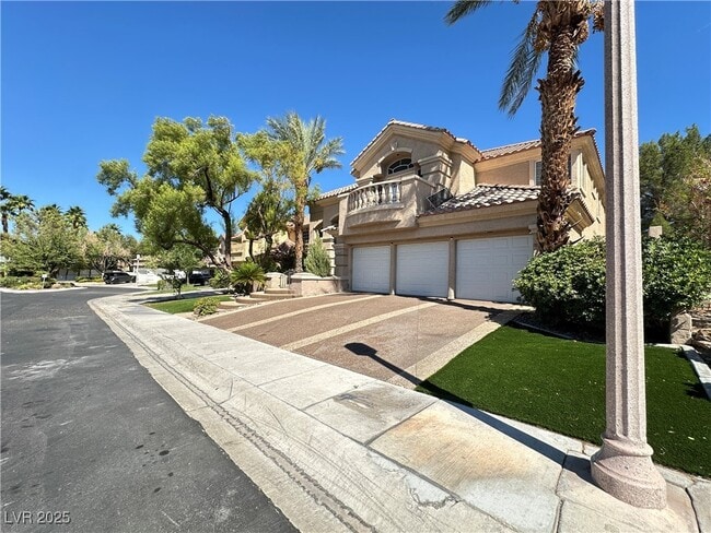 Building Photo - 1828 Dolce Dr