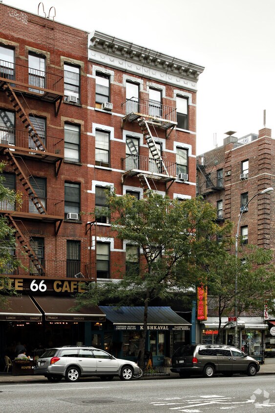 Building Photo - 856 Ninth Ave