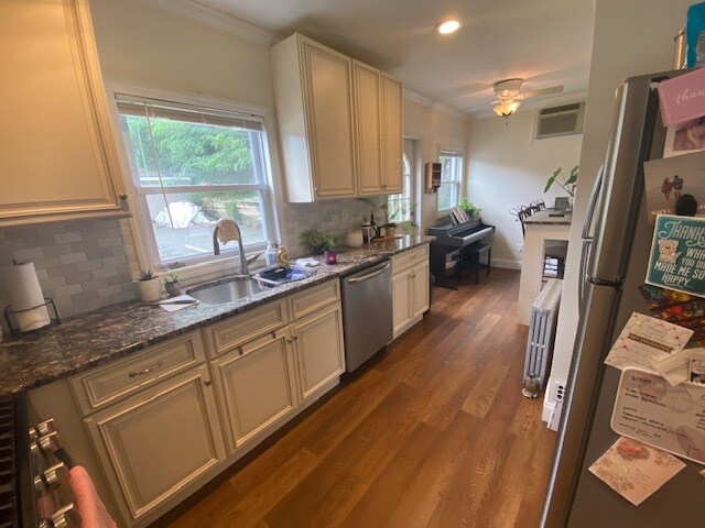 Foto del edificio - 134 Washington St