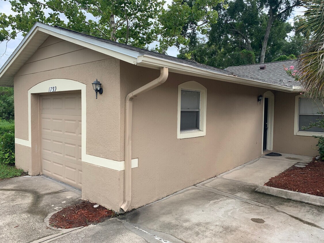 Foto principal - 1757 Fairview Shores Dr