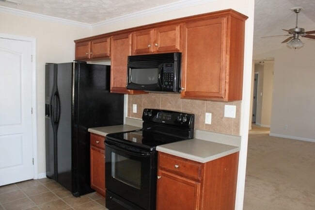 Building Photo - 3022 Tettenbury Dr