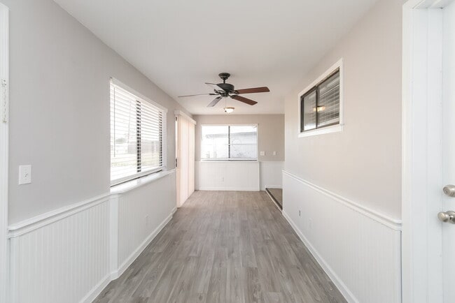 Building Photo - 6524 E Arbor Ave