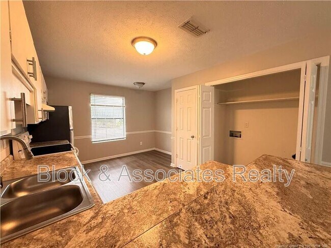 Building Photo - 4033 Professional Dr