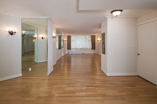 Foto del edificio - 850 Powell St